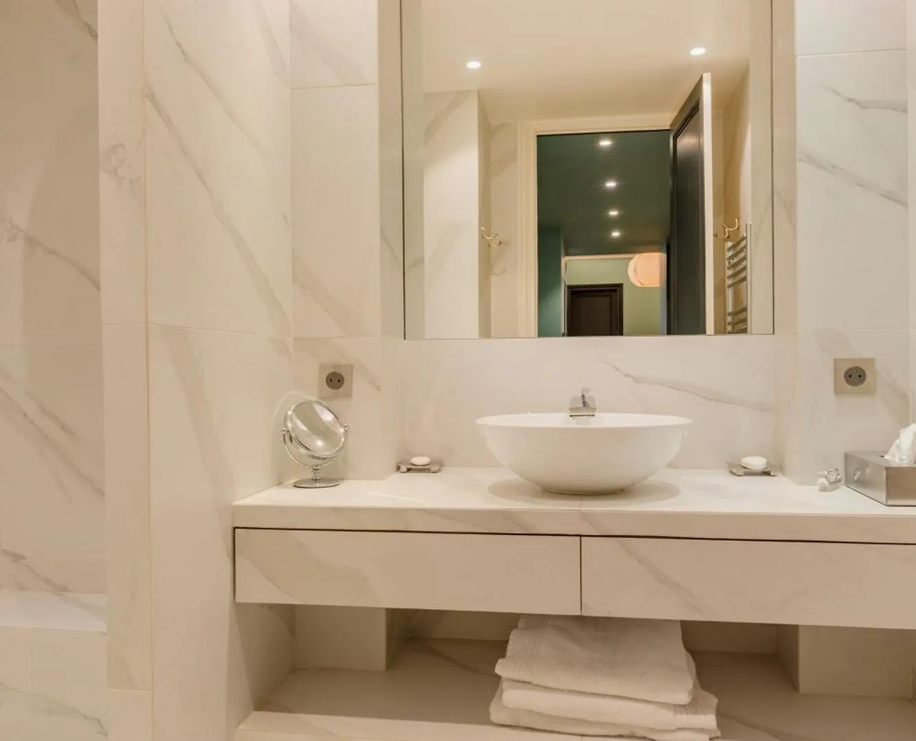 Paris Wagram Design Residence Apartment