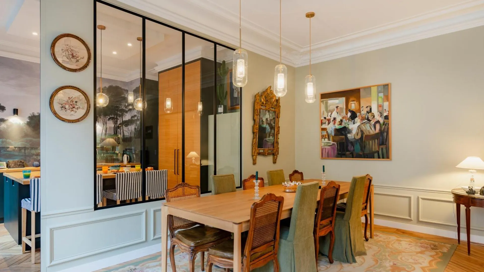 Paris Wagram Design Residence