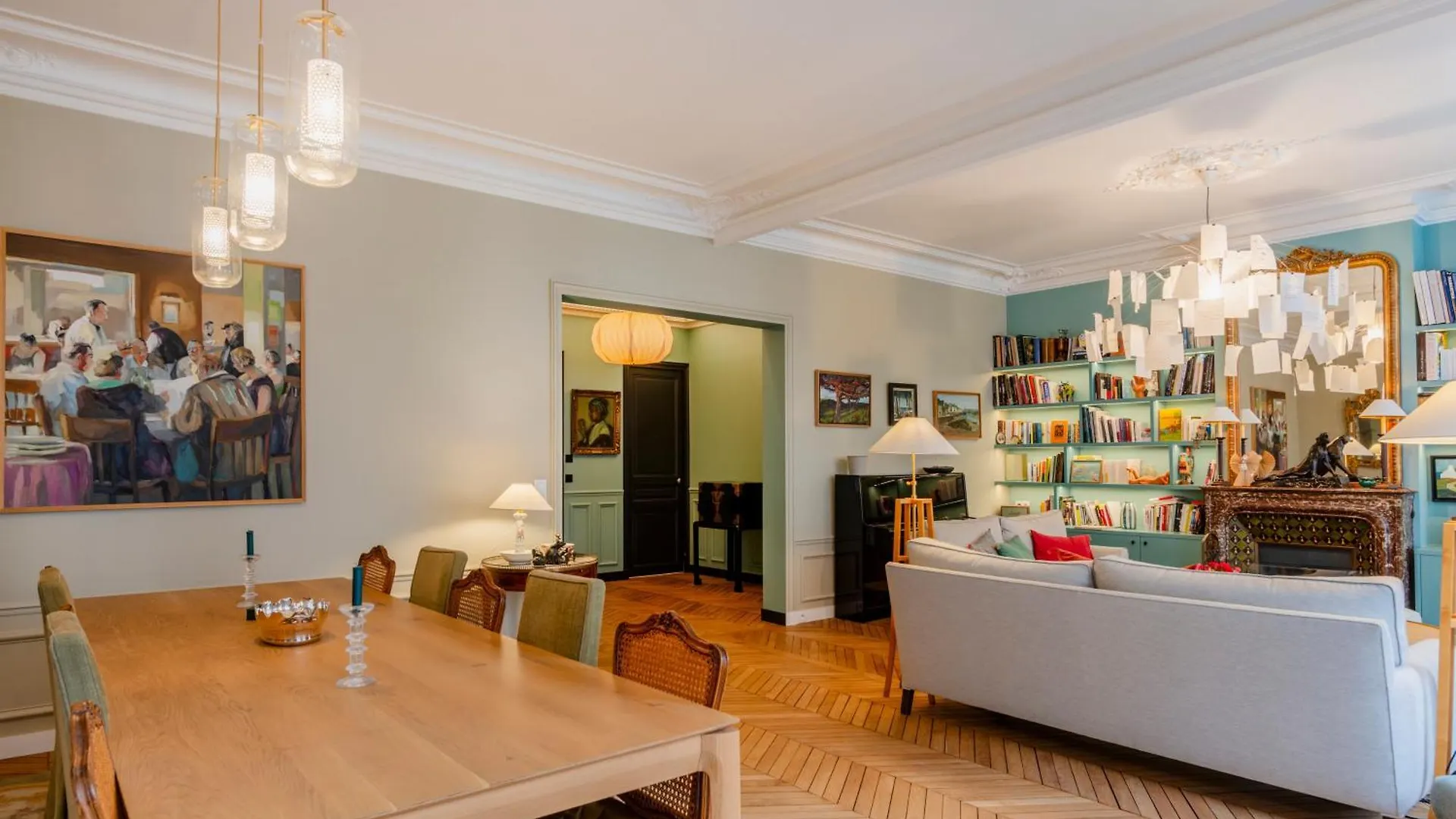 Paris Wagram Design Residence